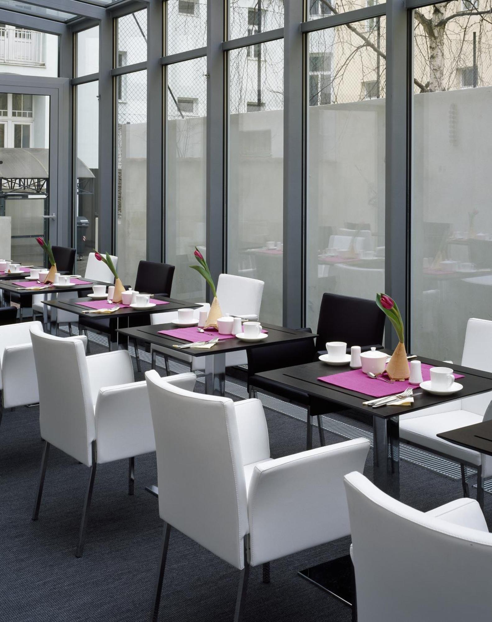 Design Merrion Hotel Praga Exterior foto